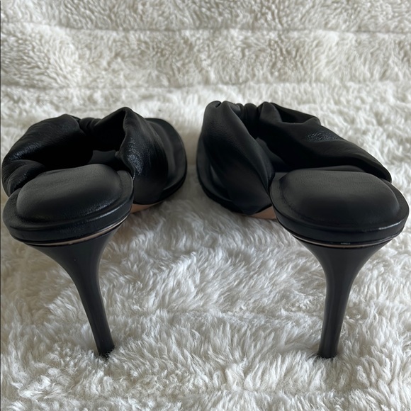 Jacquemus Black Leather Marathon Running Mules Size 39 - Picture 3 of 5